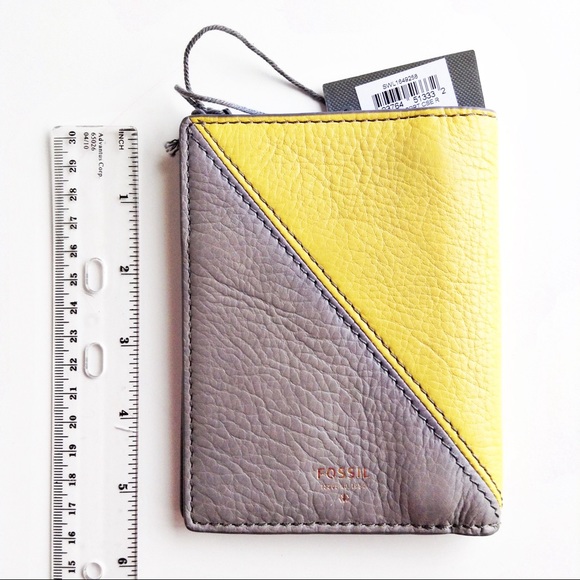 Fossil Color Block Wallet NWT - Picture 3 of 4